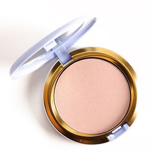 MAC Cinderella Beauty Powder ‘Mystery Princess’